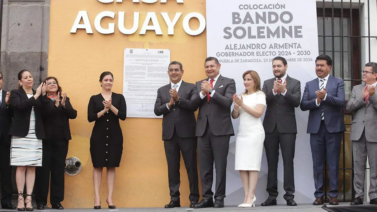 Llevaron a cabo este lunes 23 de septiembre, la colocación del Bando Solemne, con la que acredita a Alejandro Armenta Mie